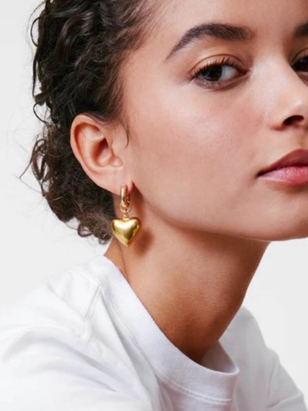 NWOT Roxanne Assoulin puffy Heart Hoop Drop Earrings in matte gold